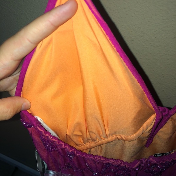 Asymmetrical party dress - Picture 4 of 7